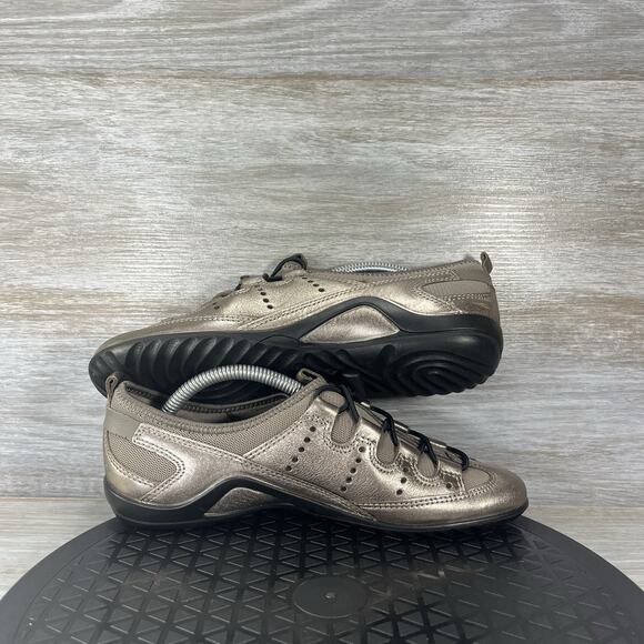 Ecco Womens Vibration II Bronze Metallic Leather Sneakers Size EU 36 US 6 - Picture 8 of 10